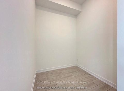 Photo 3 at 709 - 500 Dupont Street, Annex, Toronto