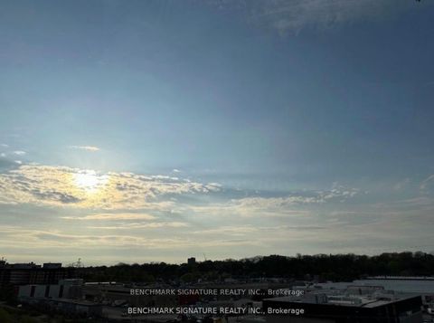 Photo 11 at 709 - 500 Dupont Street, Annex, Toronto