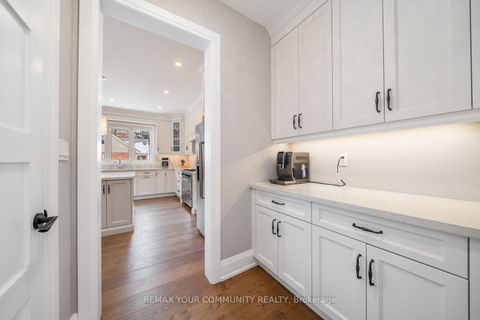 Photo 15 at 33 North Street, Brooklin, Whitby