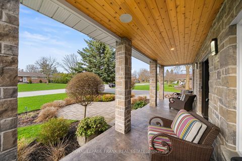 Photo 9 at 325 Maine Street, Kedron, Oshawa