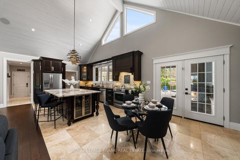 Photo 12 at 325 Maine Street, Kedron, Oshawa