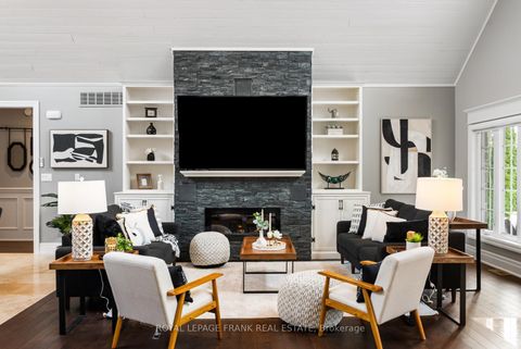 Photo 21 at 325 Maine Street, Kedron, Oshawa