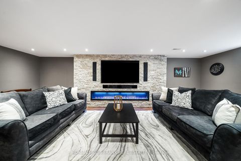 Photo 36 at 325 Maine Street, Kedron, Oshawa