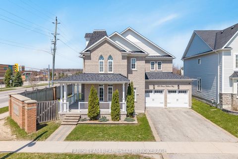 Photo 1 at 135 Prince William Way, Shore, Barrie