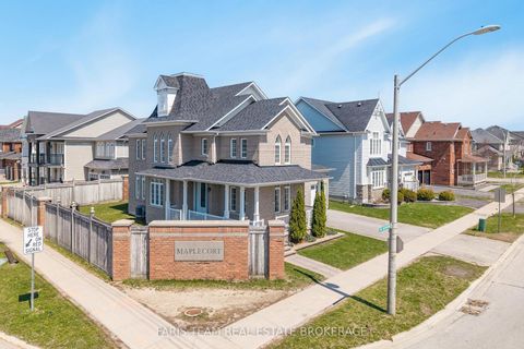 Photo 2 at 135 Prince William Way, Shore, Barrie