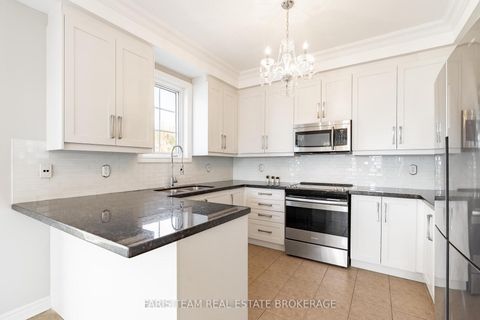 Photo 6 at 135 Prince William Way, Shore, Barrie