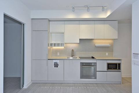 Photo 19 at 5312 - 5 Buttermill Avenue, Vaughan Corporate Centre, Vaughan