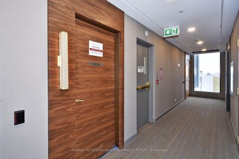 Photo 32 at 5312 - 5 Buttermill Avenue, Vaughan Corporate Centre, Vaughan