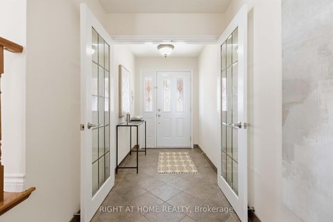 Photo 2 at 313 Preston Drive, McLaughlin, Oshawa