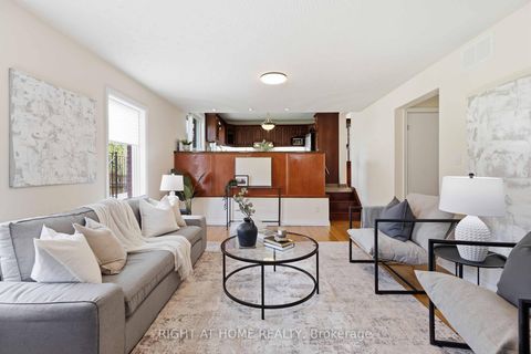 Photo 5 at 313 Preston Drive, McLaughlin, Oshawa