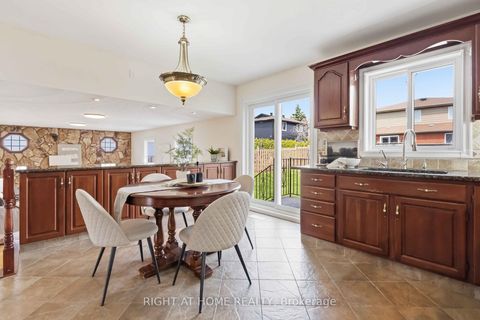 Photo 13 at 313 Preston Drive, McLaughlin, Oshawa