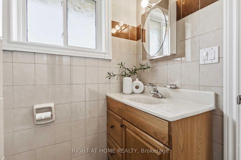 Photo 30 at 313 Preston Drive, McLaughlin, Oshawa