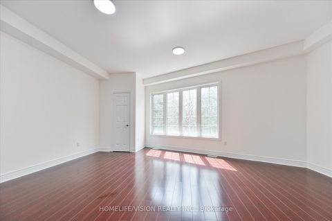 Photo 5 at 7 - 215 16TH Avenue, Langstaff, Richmond Hill