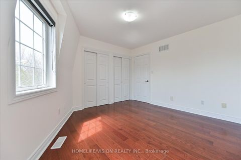 Photo 18 at 7 - 215 16TH Avenue, Langstaff, Richmond Hill