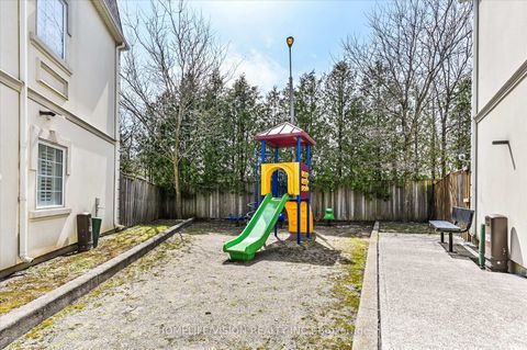 Photo 28 at 7 - 215 16TH Avenue, Langstaff, Richmond Hill