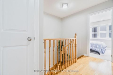 Photo 17 at 56 Snelgrove Crescent, West Bayfield, Barrie