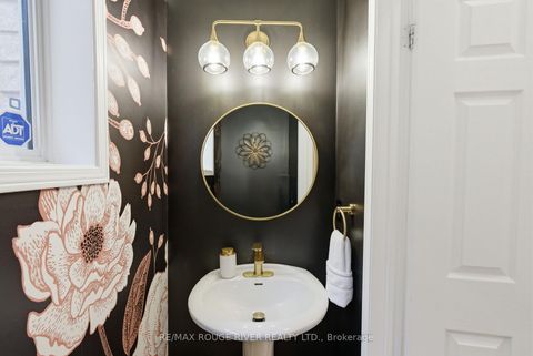 Photo 21 at 1086 Songbird Drive, Pinecrest, Oshawa