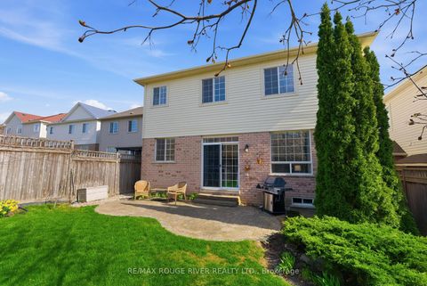 Photo 43 at 1086 Songbird Drive, Pinecrest, Oshawa