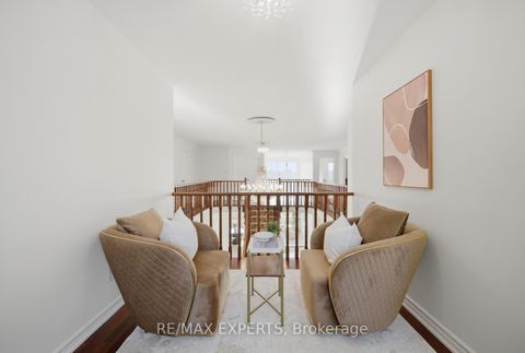 Photo 42 at 11 Horizon Court, Doncrest, Richmond Hill