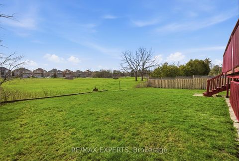 Photo 46 at 11 Horizon Court, Doncrest, Richmond Hill