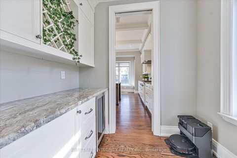 Photo 9 at 65 Sunset Beach Road, Oak Ridges Lake Wilcox, Richmond Hill