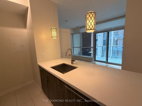 Photo 13 at 1506 - 8 Mercer Street, Waterfront Communities C1, Toronto