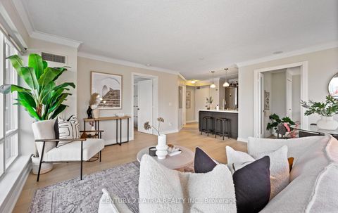 Photo 8 at 1005 - 255 Richmond Street E, Moss Park, Toronto