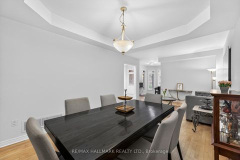 Photo 7 at 76 Westbury Court, Westbrook, Richmond Hill