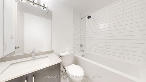 Photo 15 at 639 - 460 Adelaide Street E, Moss Park, Toronto