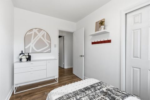 Photo 18 at 918 McCullough Drive, Downtown Whitby, Whitby