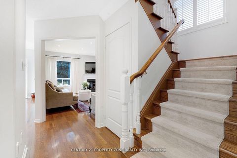 Photo 8 at 582 Plantation Gate, Summerhill Estates, Newmarket