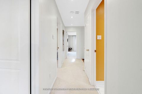 Photo 10 at 582 Plantation Gate, Summerhill Estates, Newmarket