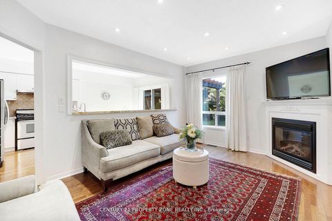 Photo 17 at 582 Plantation Gate, Summerhill Estates, Newmarket