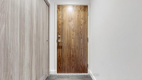 Photo 6 at 25 McMahon Drive, Bayview Village, Toronto