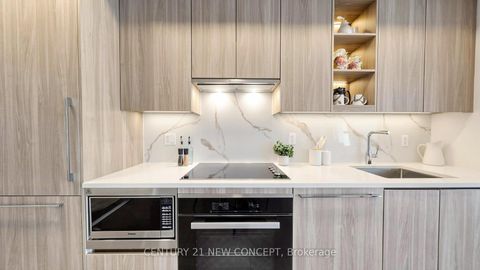 Photo 13 at 25 McMahon Drive, Bayview Village, Toronto