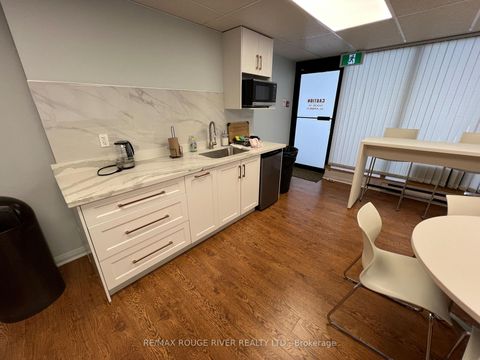 Photo 41 at 203 - 40 Chichester Place, L'Amoreaux, Toronto