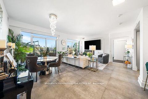 Photo 15 at 303 - 3 Southvale Drive, Leaside, Toronto