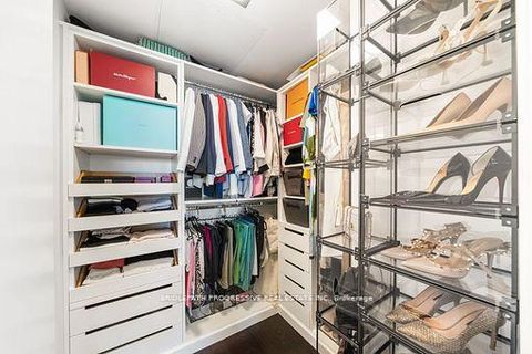 Photo 27 at 303 - 3 Southvale Drive, Leaside, Toronto