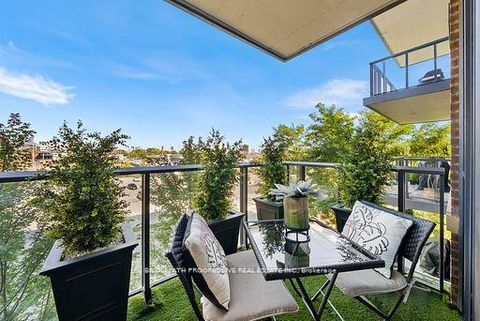 Photo 29 at 303 - 3 Southvale Drive, Leaside, Toronto