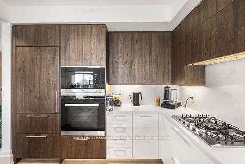 Photo 34 at 303 - 3 Southvale Drive, Leaside, Toronto