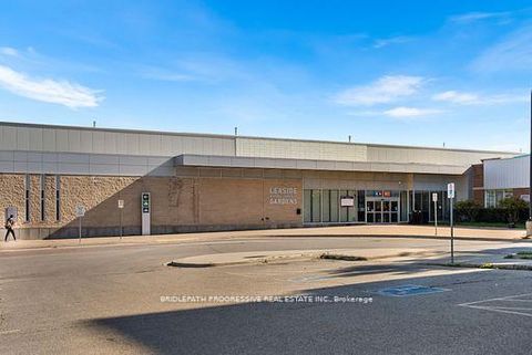 Photo 39 at 303 - 3 Southvale Drive, Leaside, Toronto