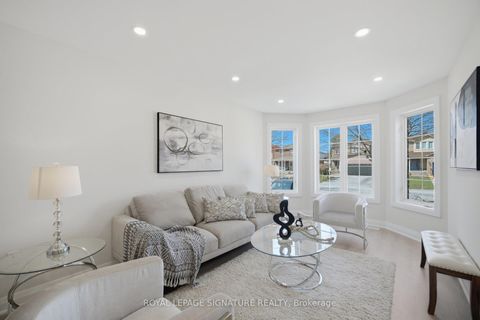 Photo 3 at 11 Wessenger Drive, Holly, Barrie