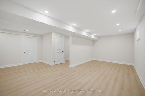 Photo 20 at 11 Wessenger Drive, Holly, Barrie