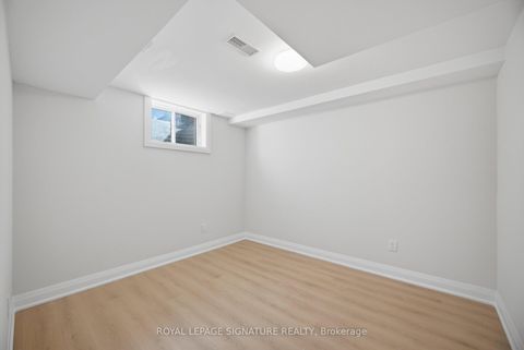 Photo 27 at 11 Wessenger Drive, Holly, Barrie