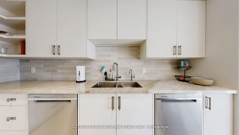 Photo 9 at 239 Rose Green Drive, Uplands, Vaughan