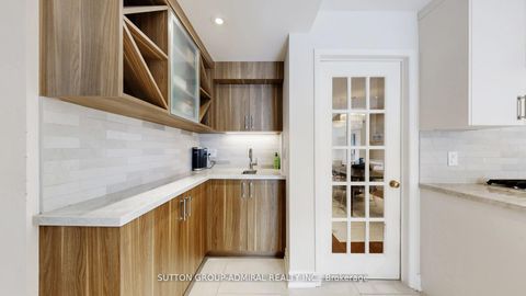 Photo 10 at 239 Rose Green Drive, Uplands, Vaughan