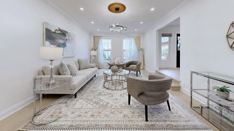 Photo 5 at 82 Windermere Crescent S, South Richvale, Richmond Hill