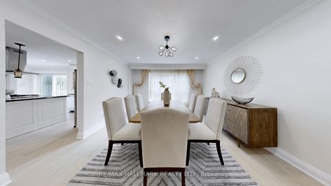 Photo 9 at 82 Windermere Crescent S, South Richvale, Richmond Hill