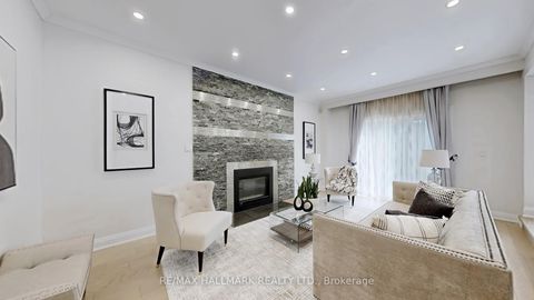 Photo 10 at 82 Windermere Crescent S, South Richvale, Richmond Hill