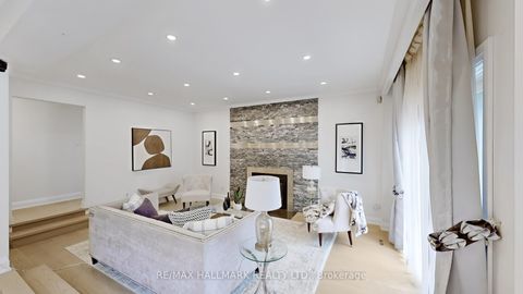 Photo 12 at 82 Windermere Crescent S, South Richvale, Richmond Hill